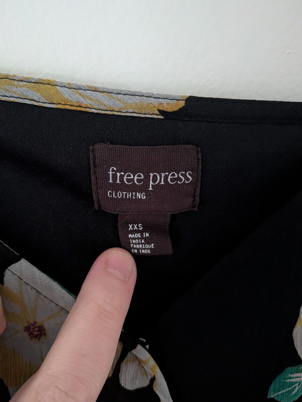 NWT! Free Press Floral Black Wrap Tank Top - Picture 4 of 7